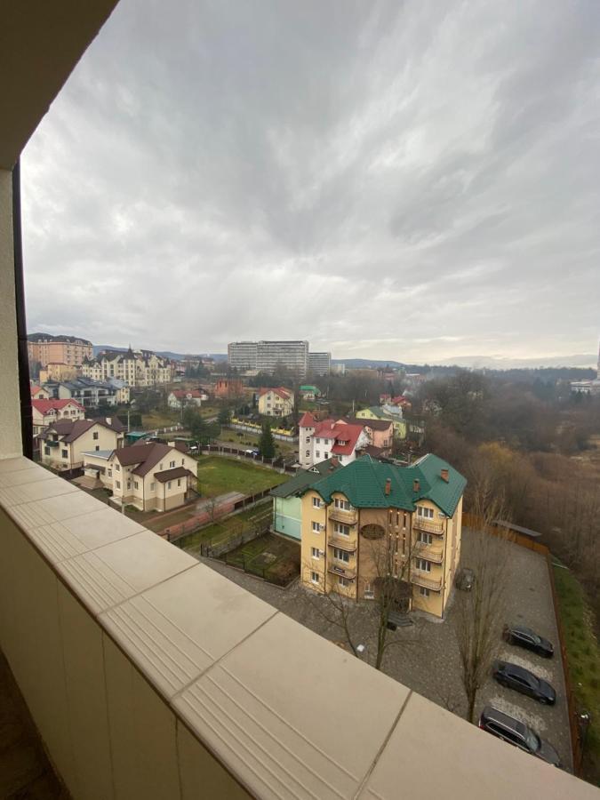 Вул Роксолани , 16 Центр 300 М До Бювету ตรุสคาเวตส์ ภายนอก รูปภาพ